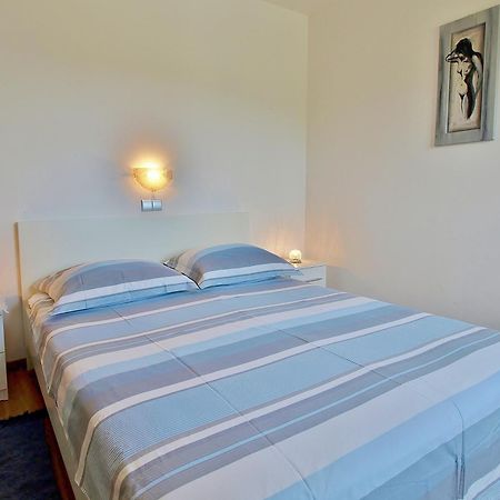 Apartments Eufemija ราบ ภายนอก รูปภาพ