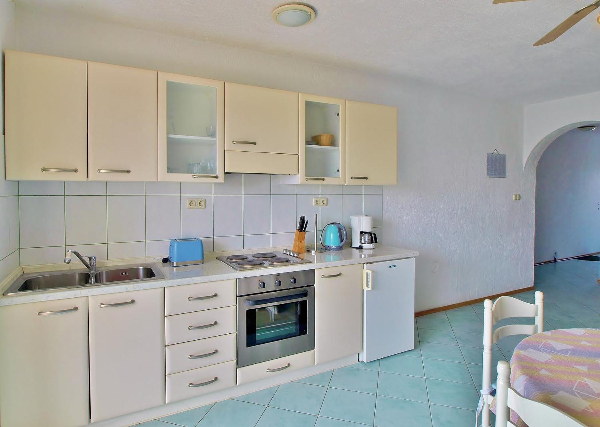 Apartments Eufemija ราบ ภายนอก รูปภาพ